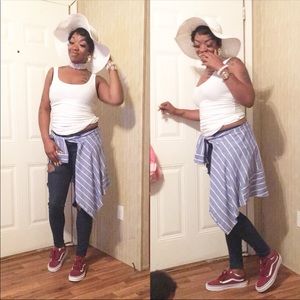 Meet your Posher, Scottia